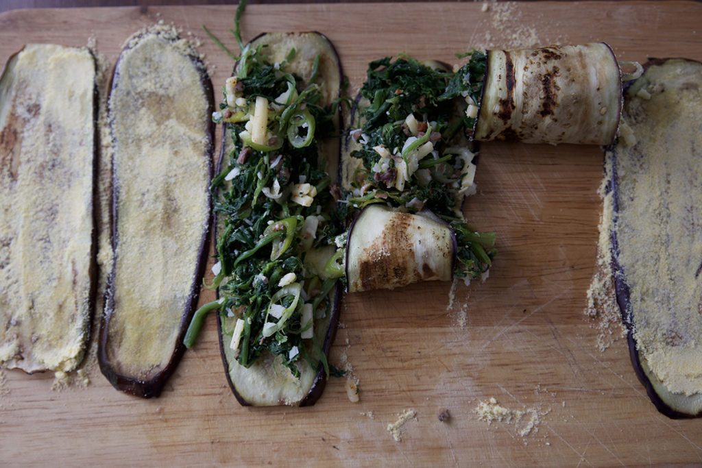 involtini melanzana con spinaci aubergine rolls and spinach