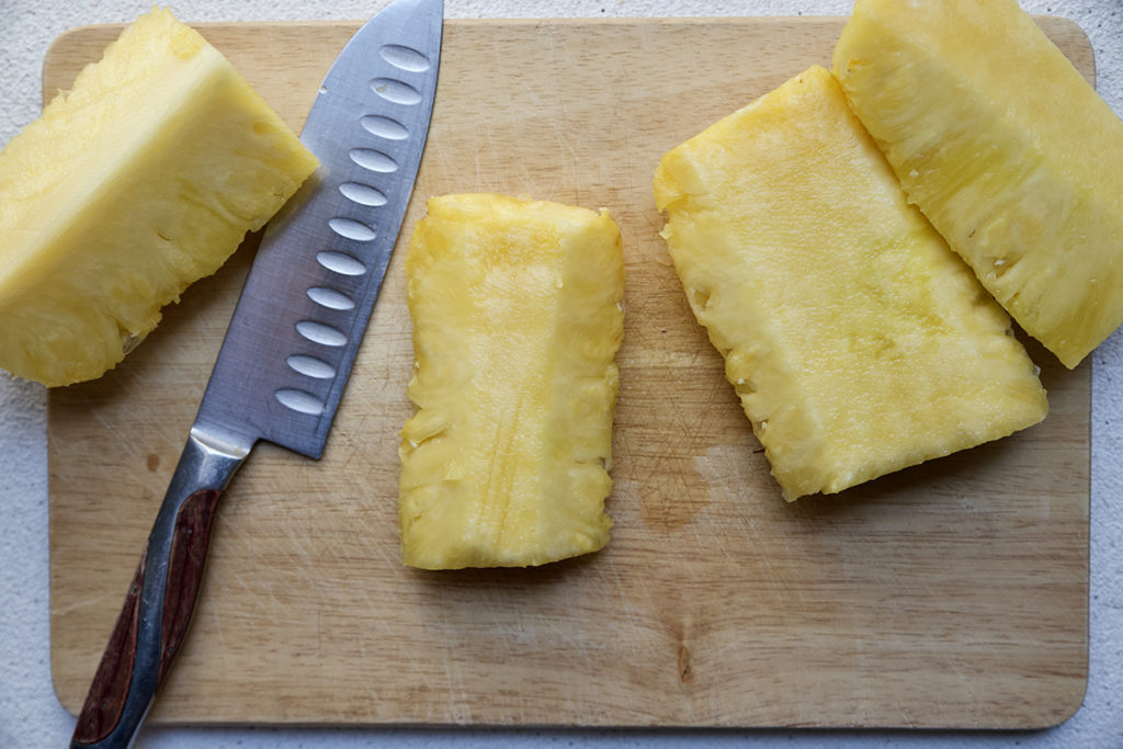 flourless cake with pineapple