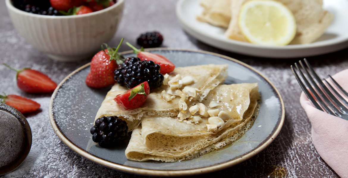 crepes summer fruit