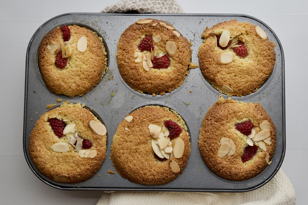 Frangipane with raspberries